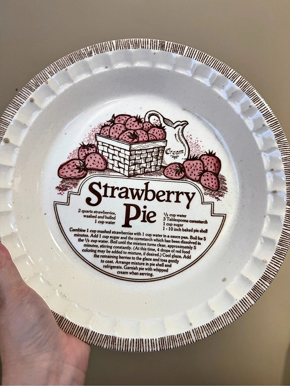 ROYAL CHINA JEANNETTE Vintage Strawberry Pie Recipe Plate USA Retro Bakeware
